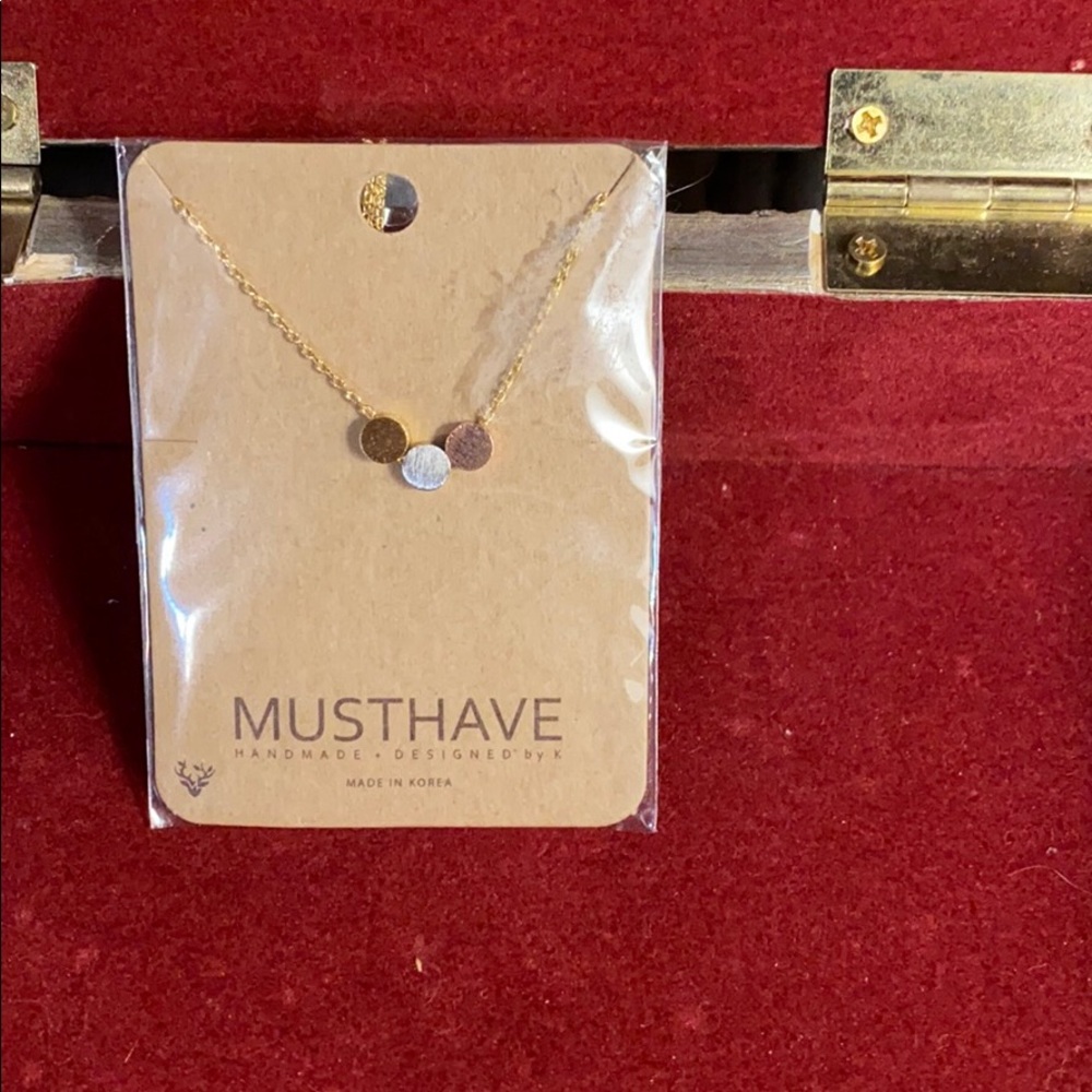 NWT. Dainty Gold/Silver/Bronze circles